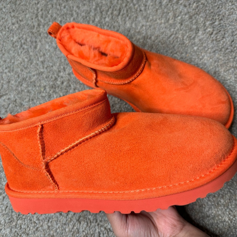 Ugg Classic Ultra Mini
